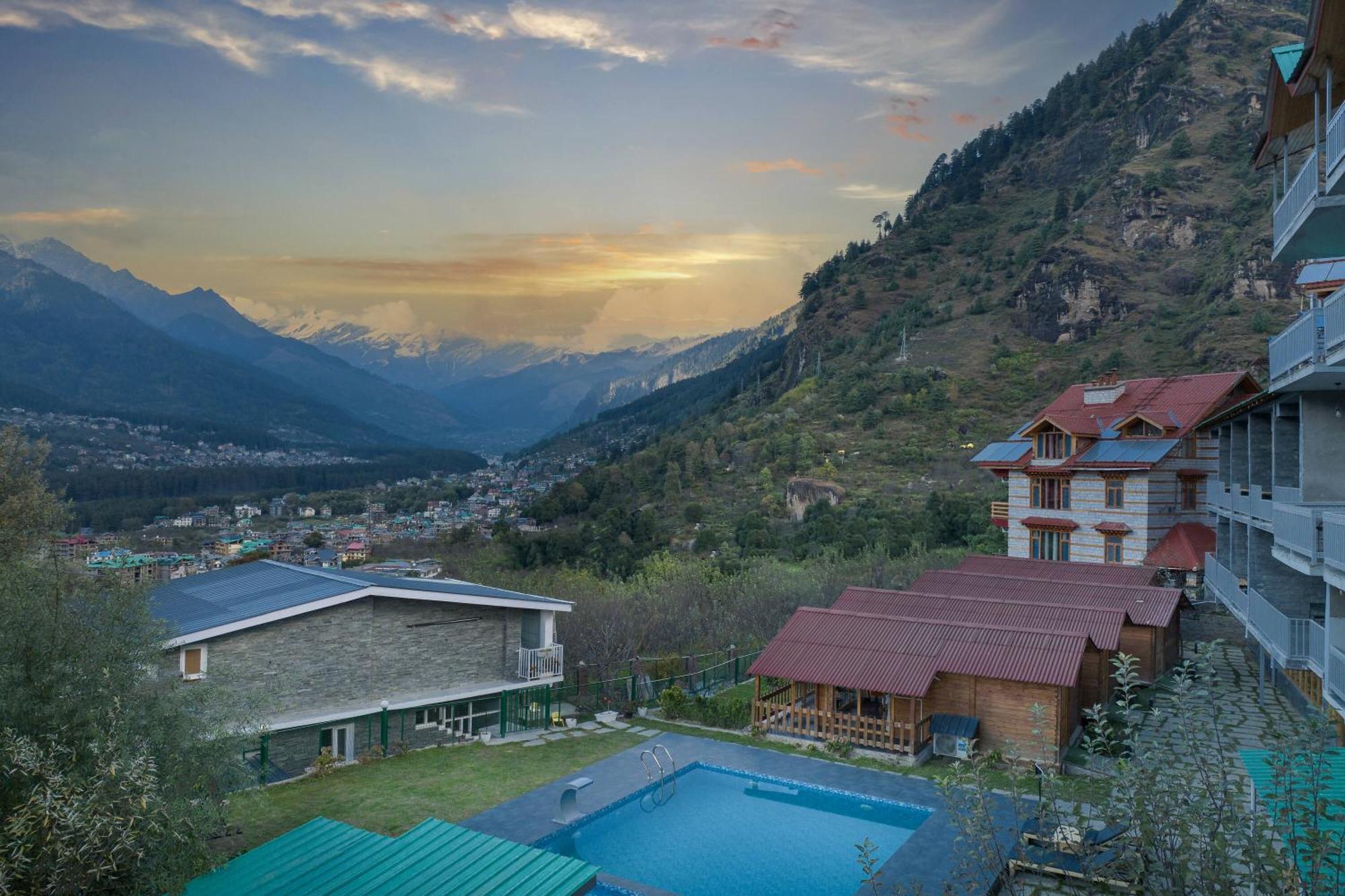 Hotel Echor Himalayan Heights Manali Extérieur photo