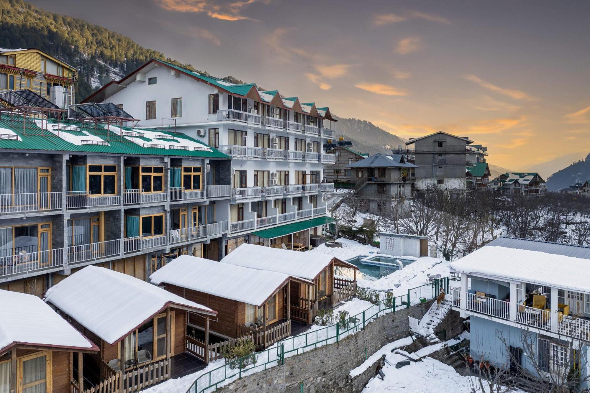 Hotel Echor Himalayan Heights Manali Extérieur photo