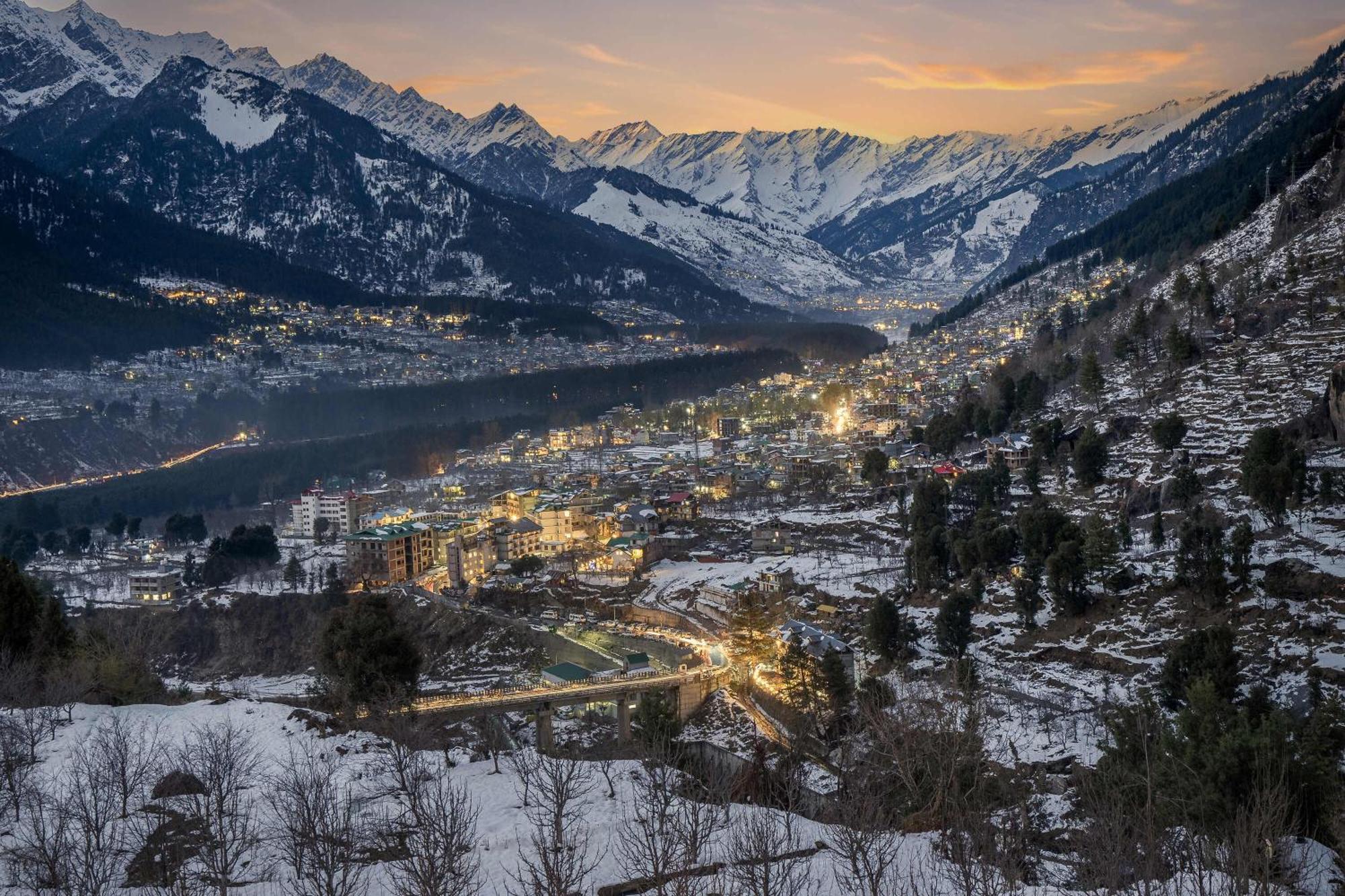 Hotel Echor Himalayan Heights Manali Extérieur photo