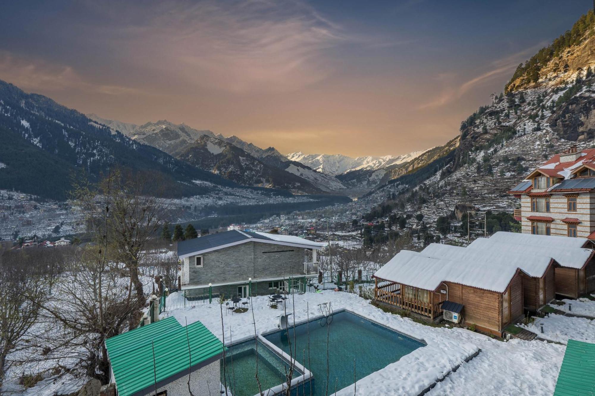 Hotel Echor Himalayan Heights Manali Extérieur photo